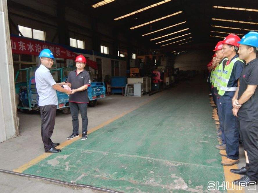 后服務部孫長磊，在ABB機器人培訓考試中榮獲第一名